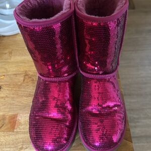 Ankle Ugg pink sequin boots